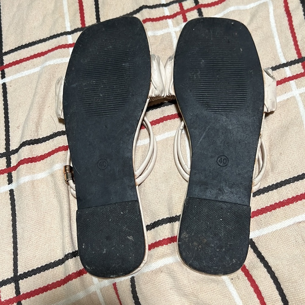white sandals - Picture 2 of 2